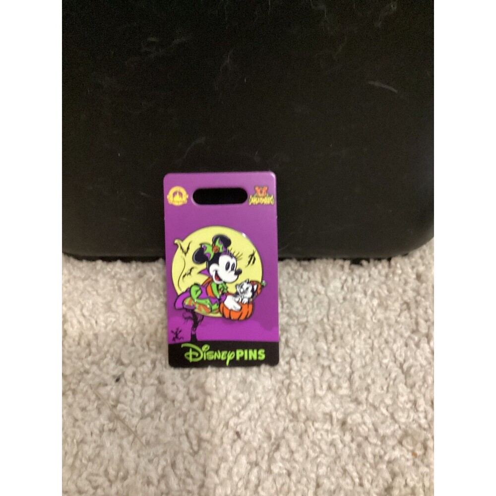 Disney Parks 2025 Minnie Mouse Halloween Pin Brand New Trading Pins Figaro Glow